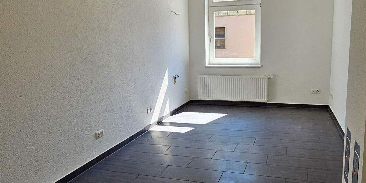Etagenwohnung Timmaspe - 3 Zimmer, 170 m&sup2;, 1.200&euro; | Angebot:24027270