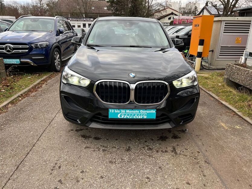 BMW X1 152.000 km 17.990 € München 81243