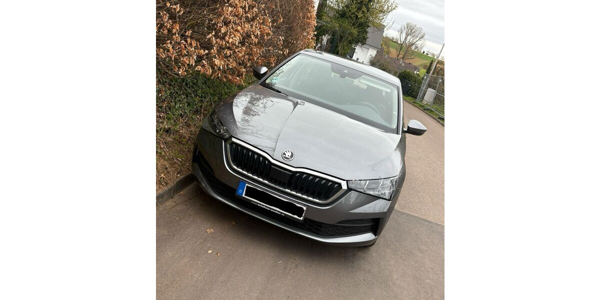 Skoda Scala 22.500 km 13.600 &euro; Weinstadt 71384