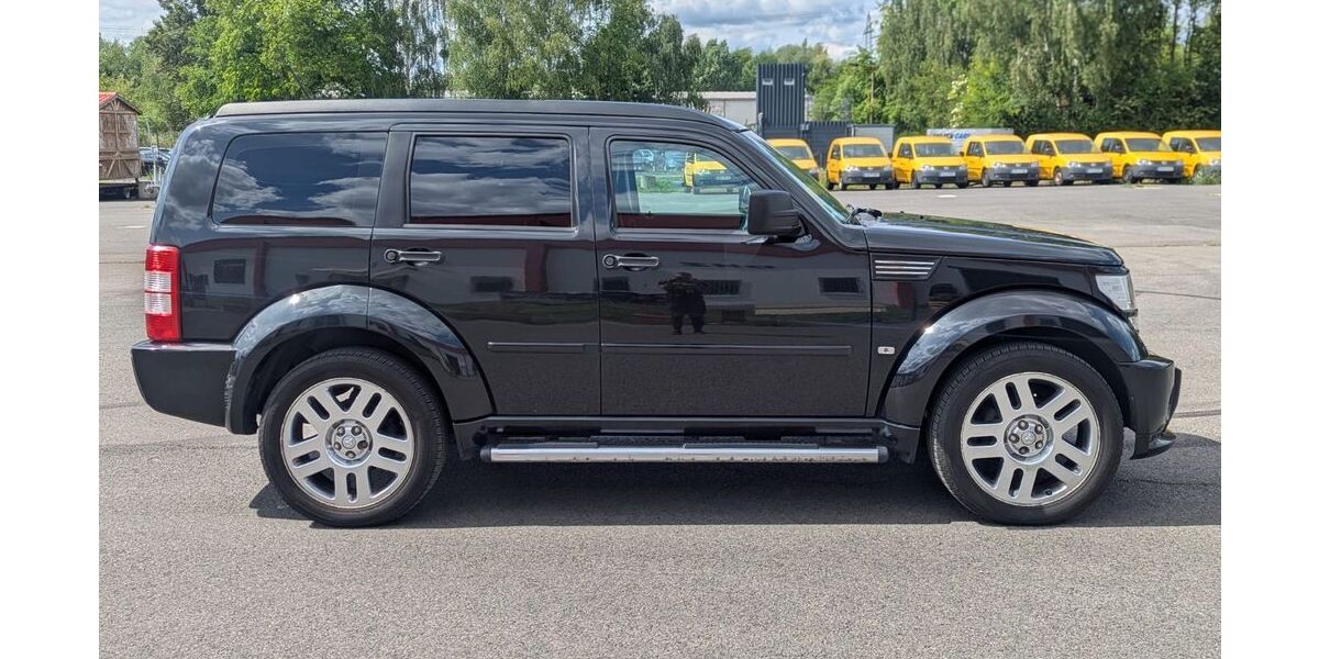 Dodge Nitro 167.000 km 11.900 &euro; Velten 16727