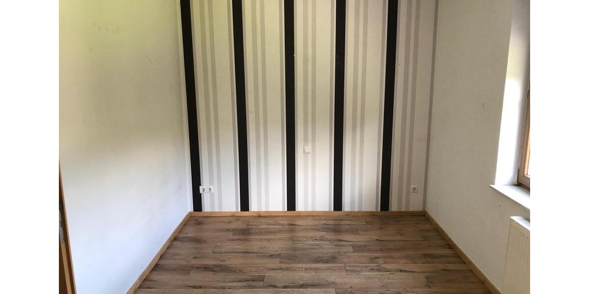 Etagenwohnung Bad Ems - 2.5 Zimmer, 75 m&sup2;, 530&euro; | Angebot:25917594