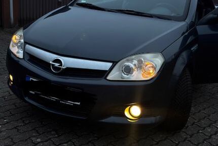 Opel Tigra 78.863 km 3.500 &euro; Preetz 24211
