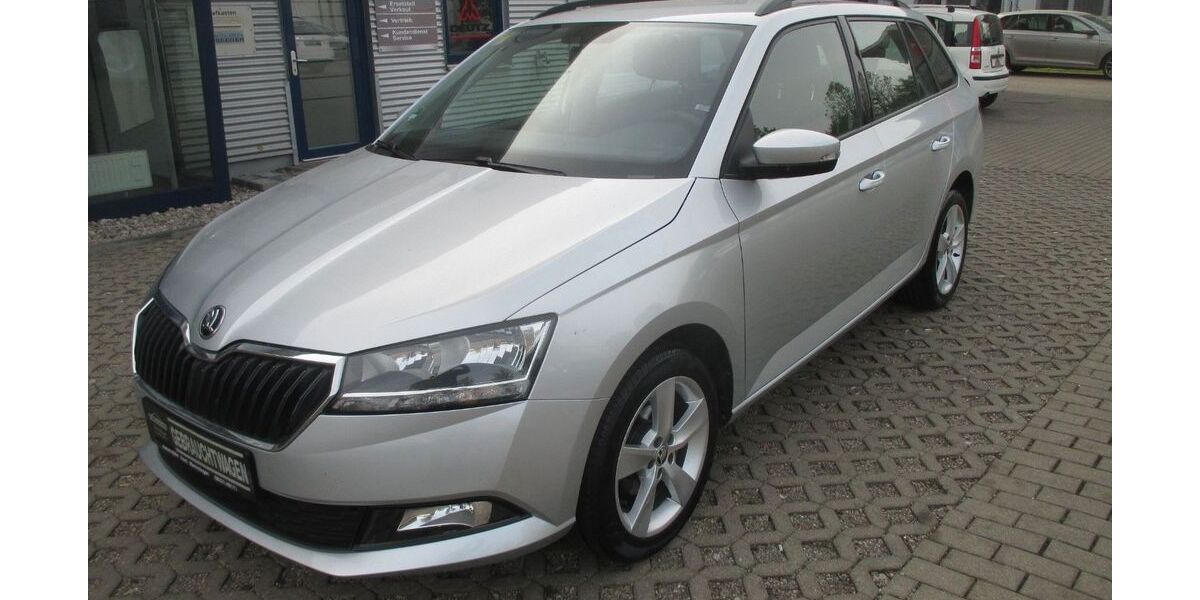 Skoda Fabia 58.990 km 12.450 &euro; Memmingen 87700
