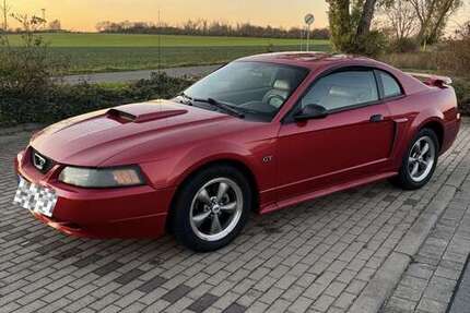 Ford Mustang 145.216 km 7.999 € Riesa 01591