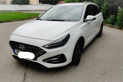 Hyundai i30 112.000 km 12.222 &euro; Tegernsee 83684