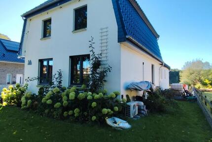 Haus Lüdersdorf - 9 Zimmer, 214 m&sup2;, 440.000&euro; | Angebot:26988957