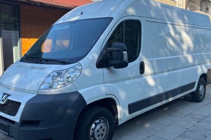 Peugeot Boxer 155.000 km 7.990 &euro; München 81825