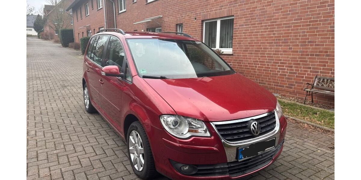 VW Touran 190.000 km 6.200 &euro; Bad Oeynhausen 32545