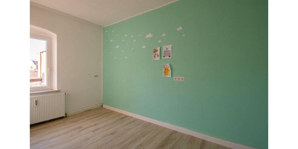 Etagenwohnung Rehau - 4 Zimmer, 122 m&sup2;, 700&euro; | Angebot:24597217