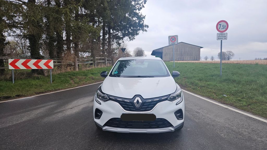 Renault Captur 140.000 km 10.900 &euro; Springe 31832