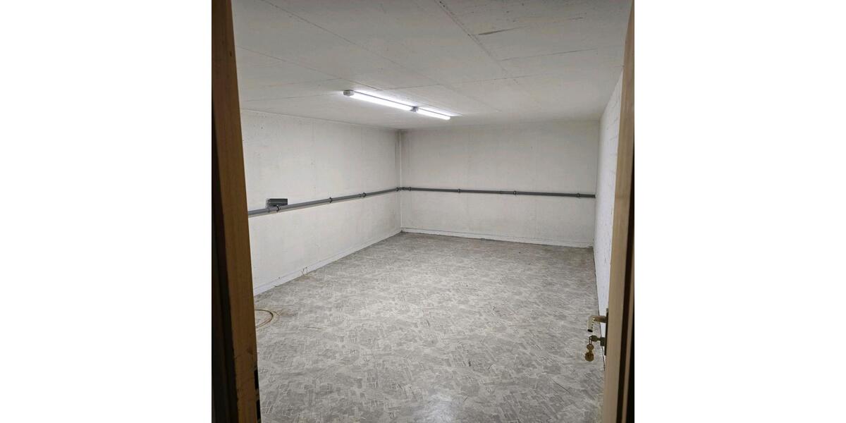Gewerbeobjekt Uhingen - 180&euro; | Angebot:26479286