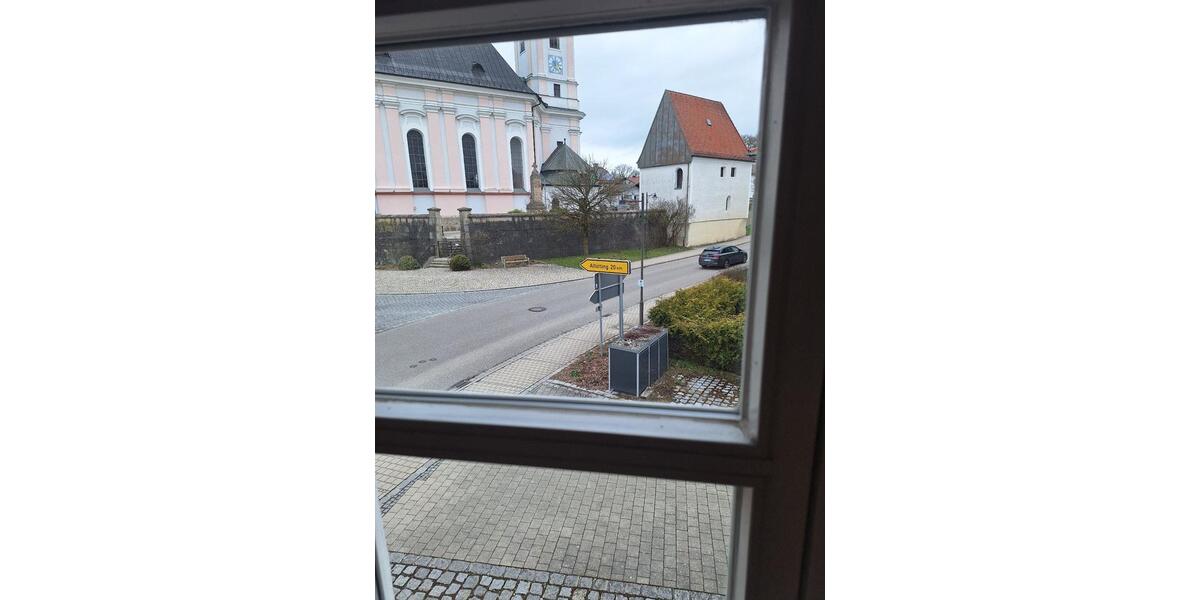 Etagenwohnung Kirchweidach - 2 Zimmer, 44 m&sup2;, 490&euro; | Angebot:26398510