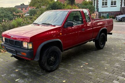 Nissan PickUp 152.400 km 9.990 &euro; Braak 22145