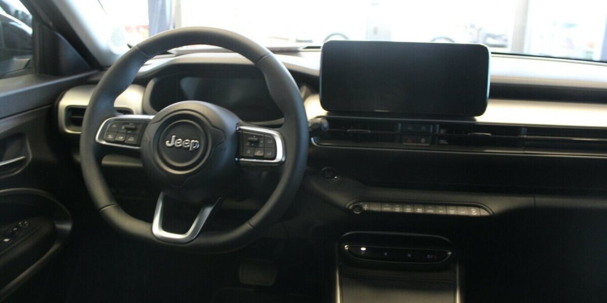 Jeep Avenger Altitude 29.878 km 22.980 € Euskirchen 53881