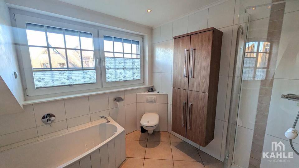 Einfamilienhaus Warendorf - 7 Zimmer, 214 m&sup2;, 1.600&euro; | Angebot:24571849