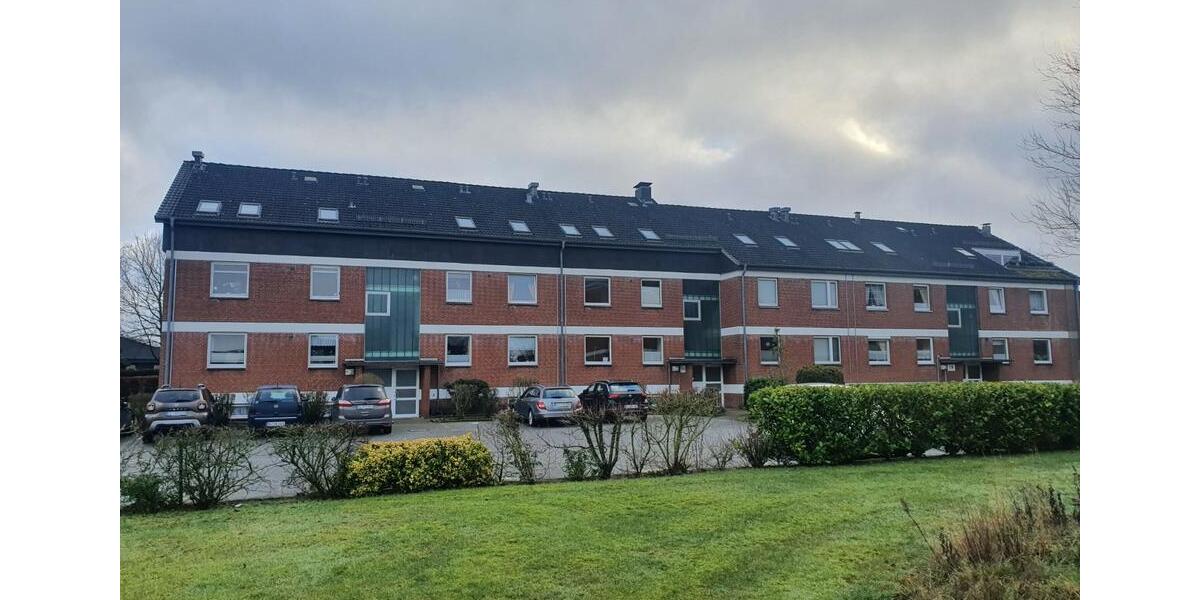 Charmante 4 Zimmer Loggia-Wohnung _ noch ohne Makler 4 zimmer