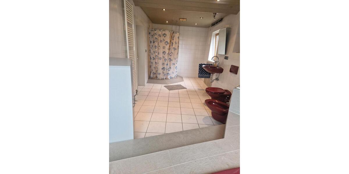 Gewerbeobjekt Kolitzheim - 695&euro; | Angebot:23002886