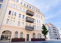 *Provisionsfrei & Bezugsfrei* Hochwertige 4 Zimmer AltbauWohnung I Einbauküche I Balkon