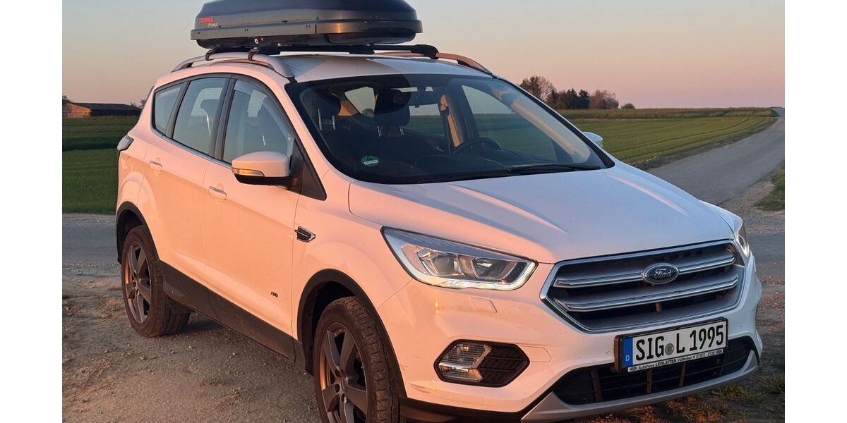 Ford Kuga 188.000 km 8.800 &euro; Mengen 88512