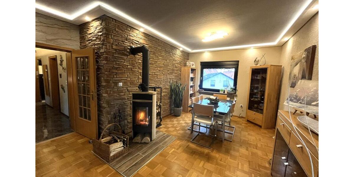 Etagenwohnung Sehnde - 3 Zimmer, 109 m&sup2;, 285.000&euro; | Angebot:25495620