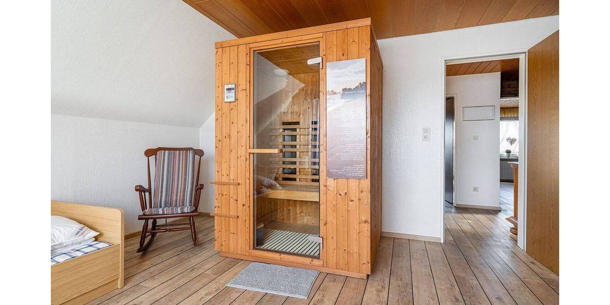 Einfamilienhaus Esens - 6 Zimmer, 180 m&sup2;, 449.000&euro; | Angebot:26202125
