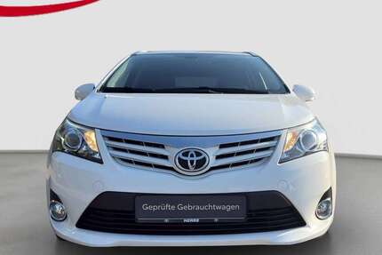 Toyota Avensis 147.000 km 8.990 &euro; Sigmaringen 72488