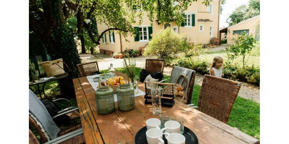 Villa Röfingen - 10 Zimmer, 336 m&sup2;, 998.000&euro; | Angebot:27072238