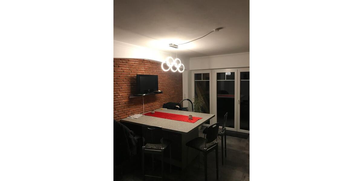 HausWohnung zu vermieten 5 zimmer