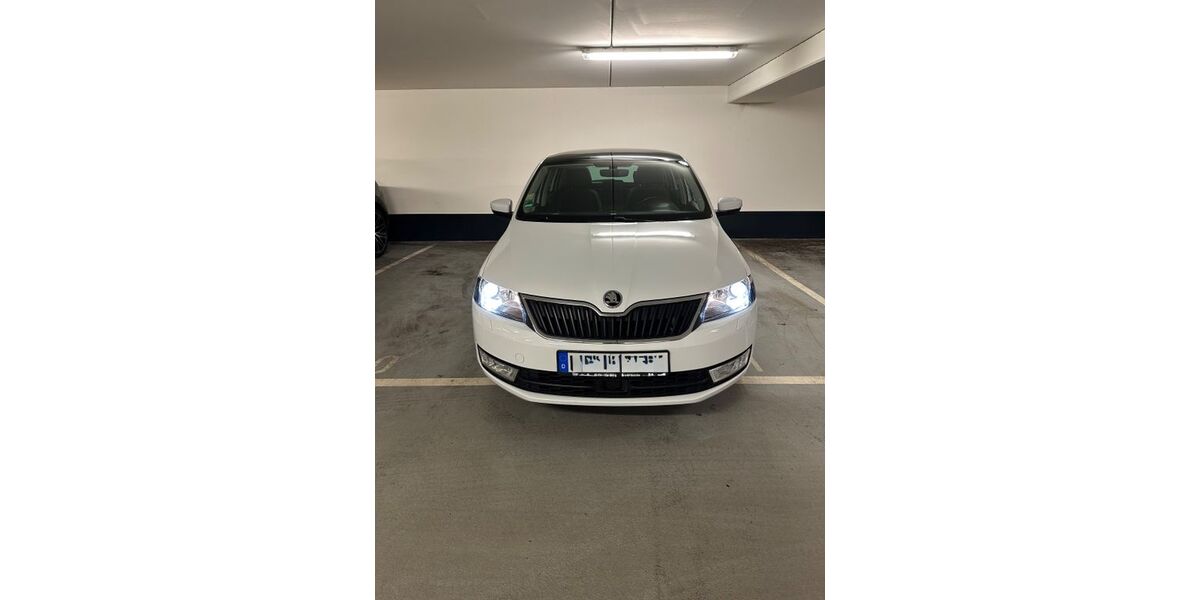 Skoda Rapid 72.000 km 10.900 &euro; Hamburg 20459