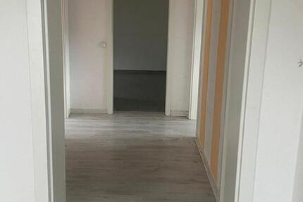 Wohnung Leutesdorf - 2.5 Zimmer, 70 m&sup2;, 620&euro; | Angebot:26099021