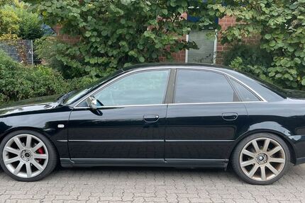 Audi A4 314.000 km 2.900 &euro; Bedburg Hau 47551