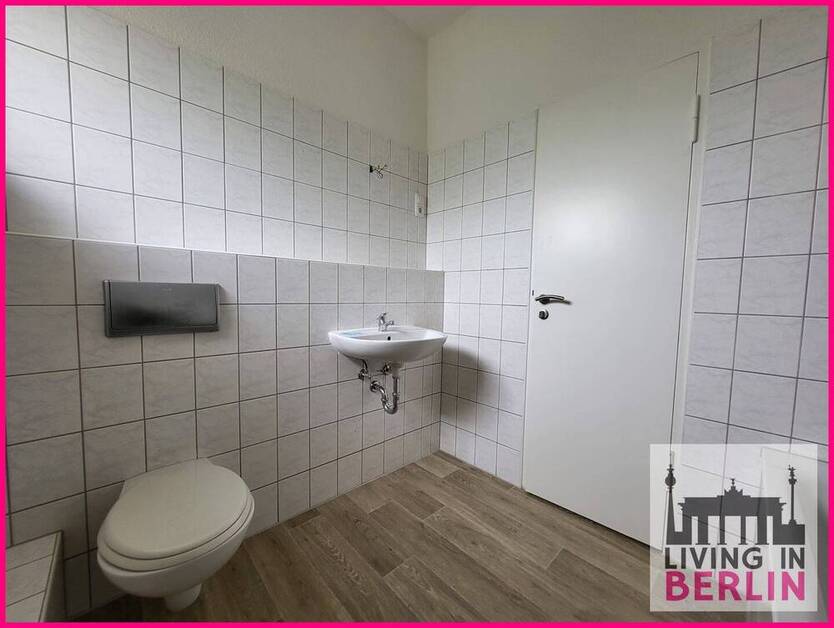 Frisch renovierte Familien-Wohnung im Grünen!
