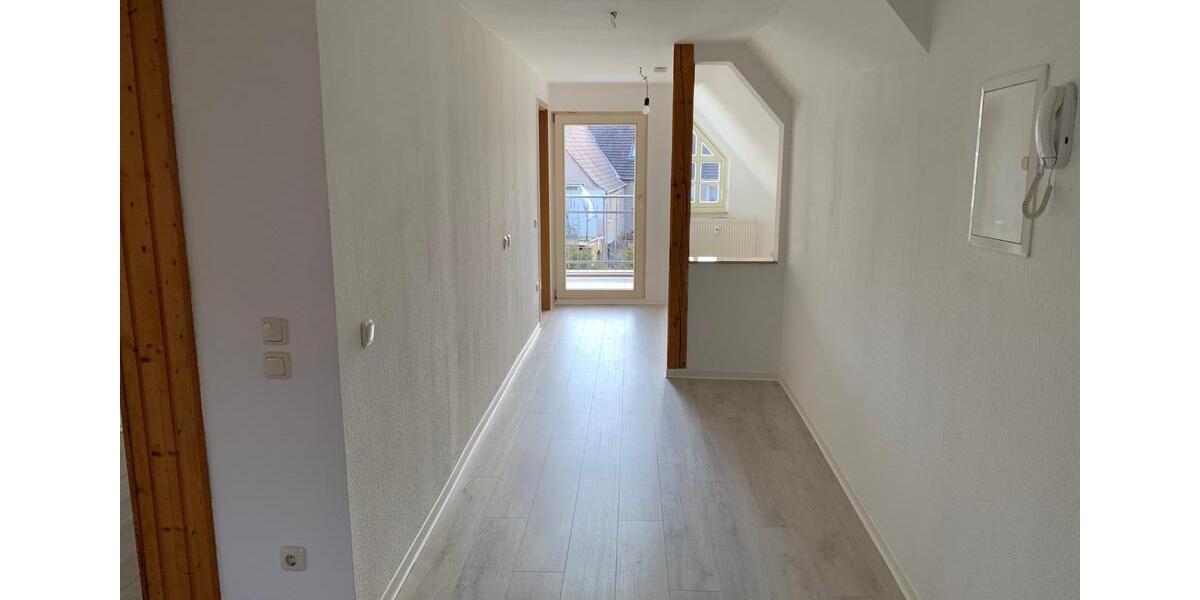 Dachgeschoßwohnung Bad Langensalza - 2 Zimmer, 50 m&sup2;, 350&euro; | Angebot:25366938