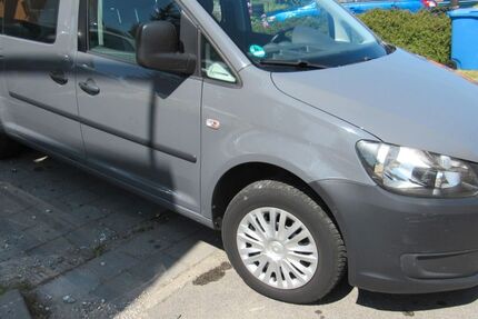 VW Caddy 182.000 km 4.900 &euro; Schwarzenberg 08340