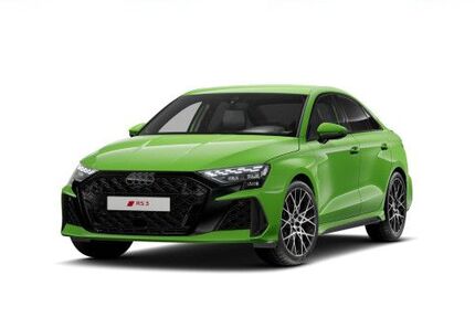 Audi RS3 6.402 km 65.990 € Hamburg 20537