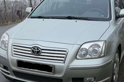 Toyota Avensis 209.000 km 3.200 &euro; Neumagen-Dhron 54357