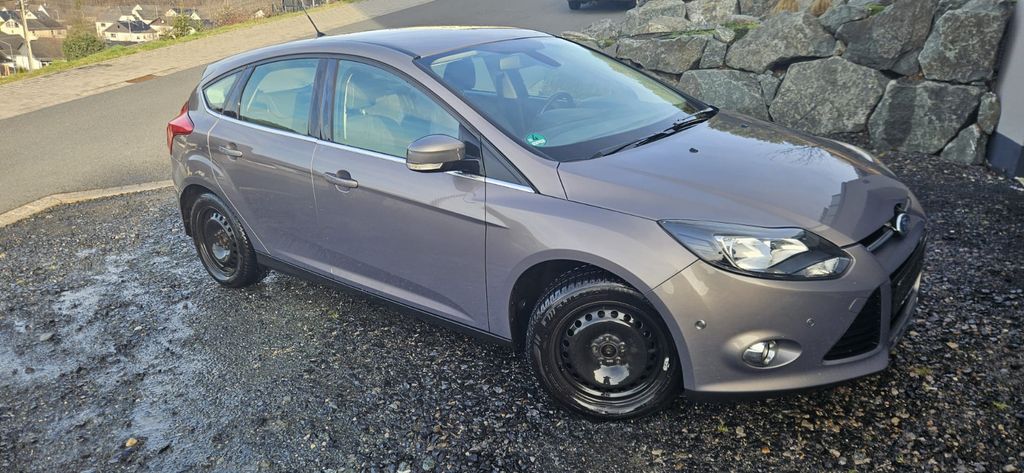 Ford Focus 171.585 km 5.999 &euro; Luckenbach 57629
