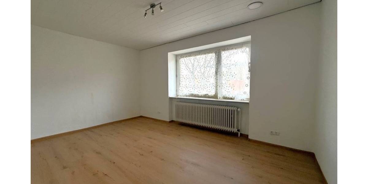 Einfamilienhaus Rehburg-Loccum Loccum - 3 Zimmer, 151 m&sup2;, 197.000&euro; | Angebot:26289779