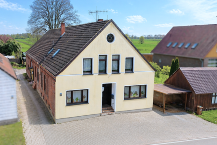 Haus Elsfleth - 11 Zimmer, 353 m&sup2;, 199.000&euro; | Angebot:26349642