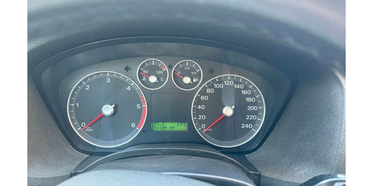 Ford Focus 354.189 km 600 &euro; Nürnberg 90431