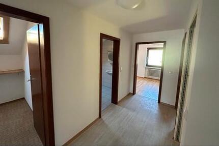 Traumwohnung in Einfamilienhaus 4 zimmer