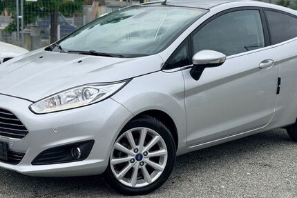 Ford Fiesta 33.000 km 5.990 &euro; Pfullingen 72793