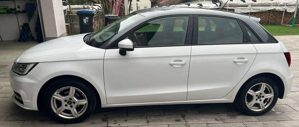 Audi A1 175.000 km 8.450 &euro; Allmannshofen 86695