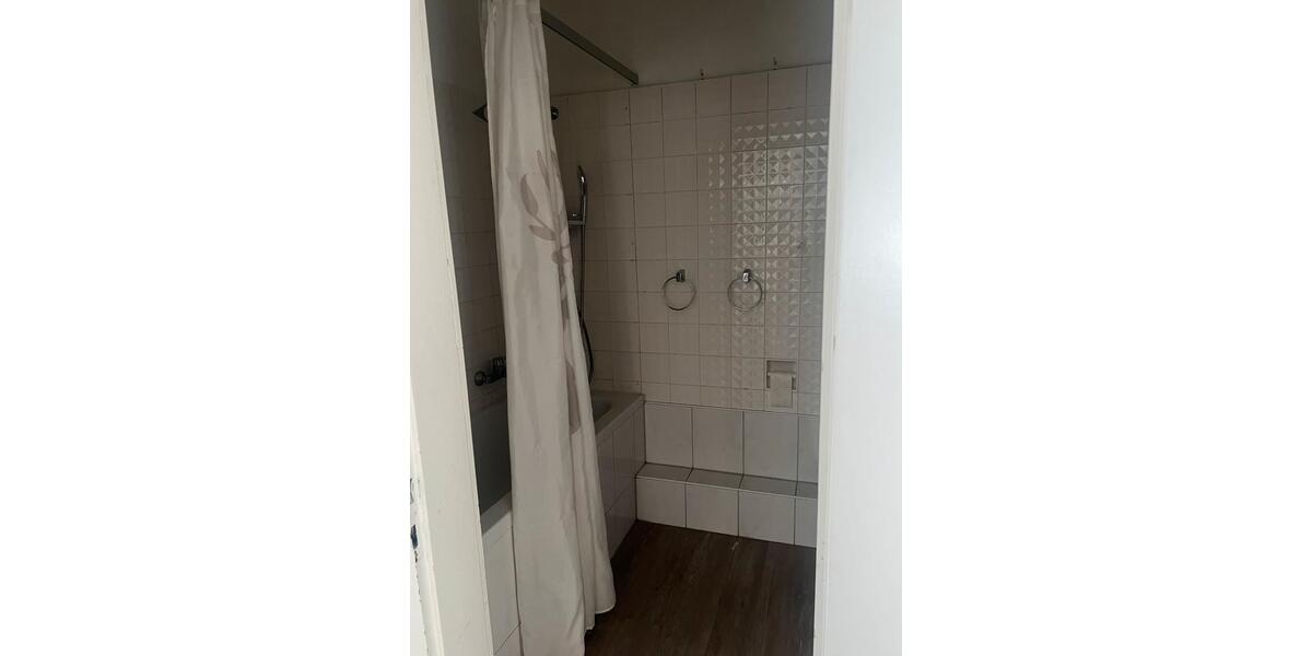 Etagenwohnung Emsdetten - 5 Zimmer, 120 m&sup2;, 1.000&euro; | Angebot:26044702