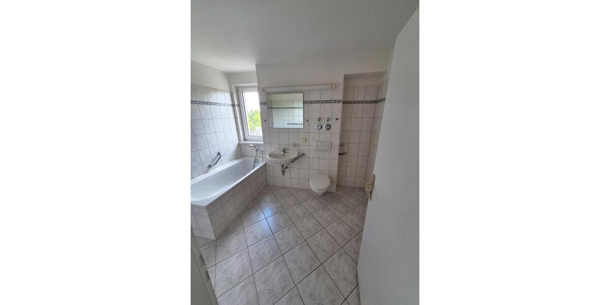 Etagenwohnung Dessau-Roßlau Dessau - 3 Zimmer, 68 m&sup2;, 145.000&euro; | Angebot:27234727