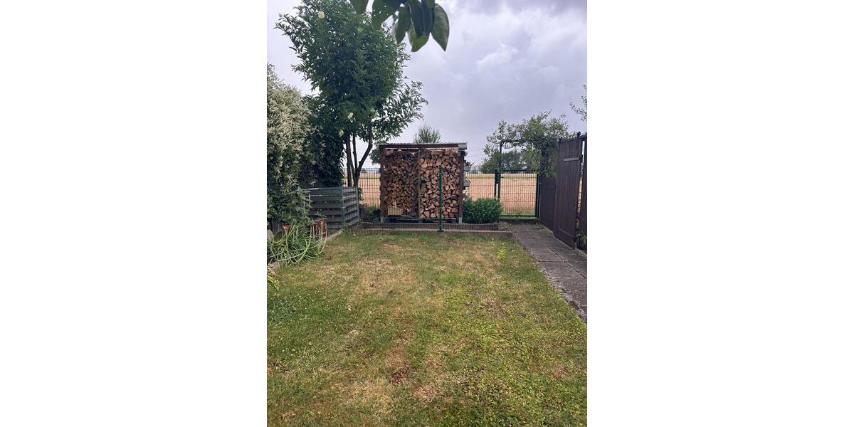 Eigentumswohnung 4+2 Zimmer mit Gartenanteil 6 zimmer