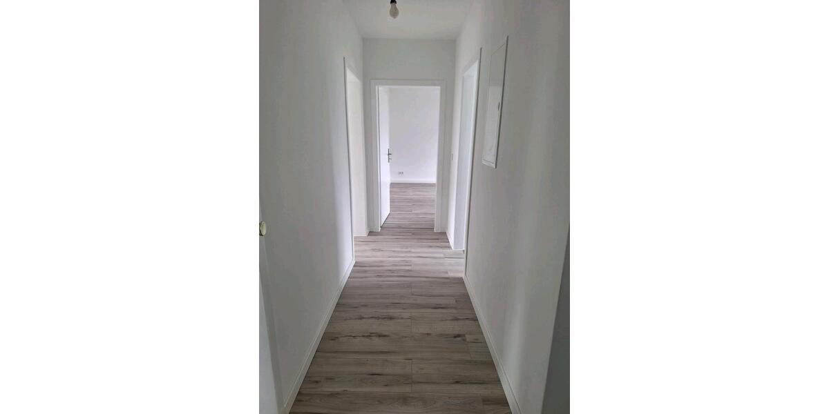 Erdgeschoßwohnung Burscheid - 4 Zimmer, 73 m&sup2;, 800&euro; | Angebot:25282900