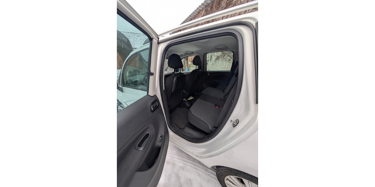 Citroen C3 Picasso 46.613 km 8.799 &euro; Elsterheide 02979