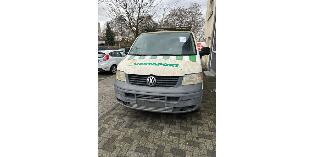 VW T5 Transporter 281.000 km 3.200 &euro; Oberhausen 46117