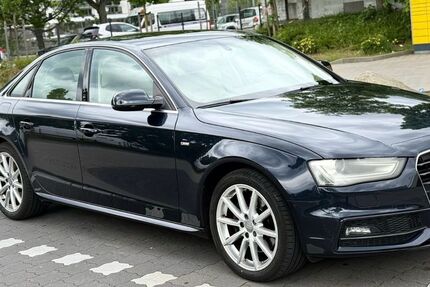 Audi A4 142.341 km 13.500 &euro; Hamburg 22045